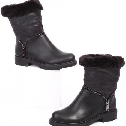 Black Leather Boots. Black Boots. Black Winter..