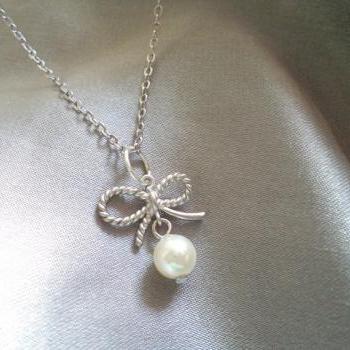 Ribbon With Pearl Necklace. White Pearl Necklace. Silver Ribbon ...